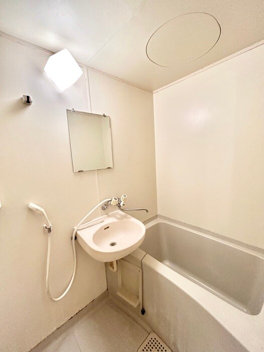 ソレ－ユ箕面の物件内観写真