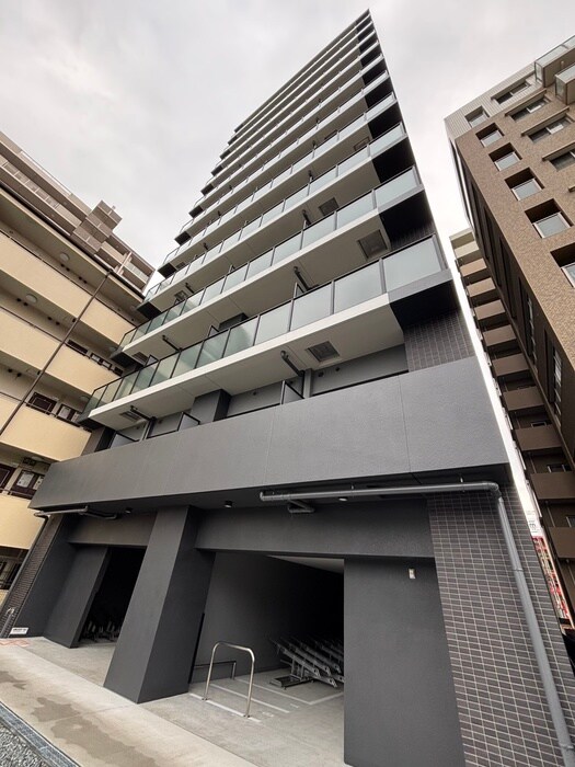 ﾌﾟﾚｻﾝｽNEO大和田STATIONﾍﾞｾﾞﾙの物件外観写真