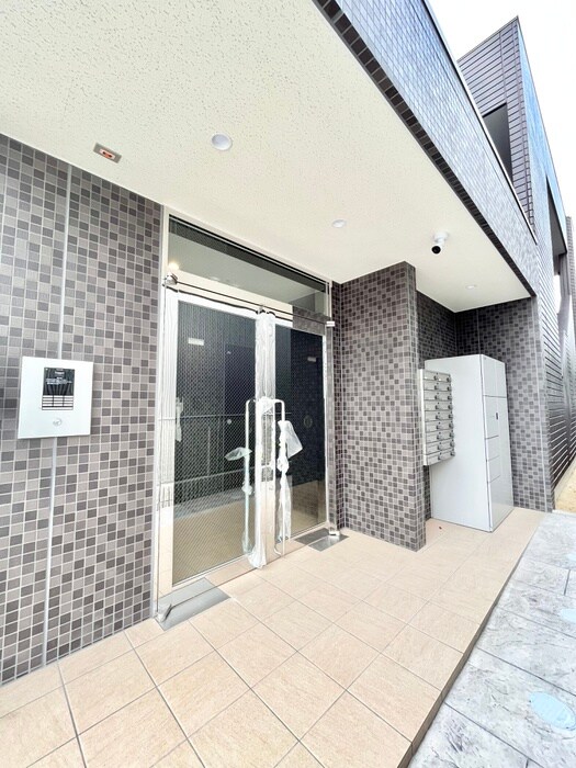 スタイリッシュレジデンスの物件外観写真