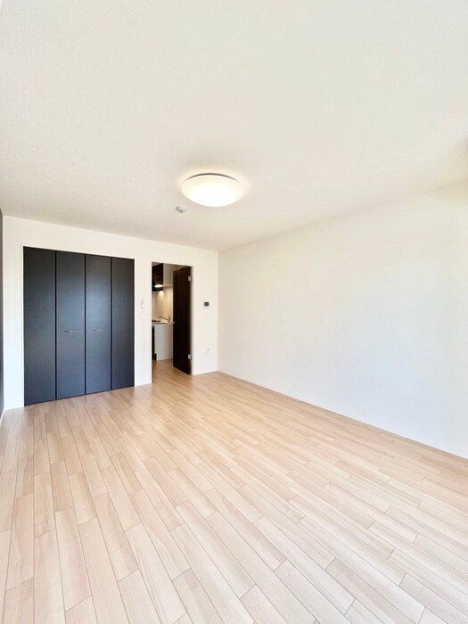 スタイリッシュレジデンスの物件内観写真