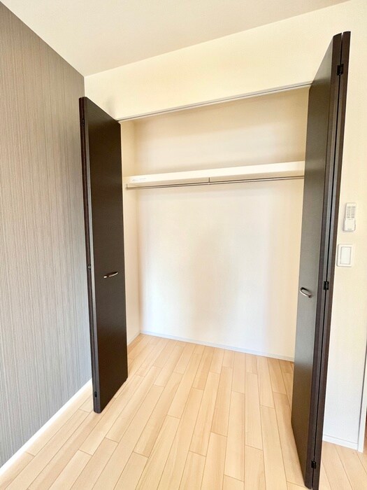 スタイリッシュレジデンスの物件内観写真