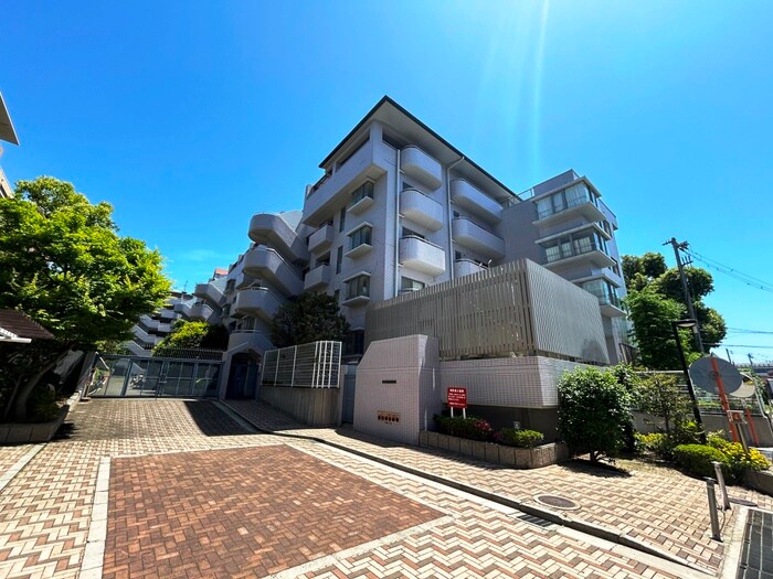 白鷹松下町マンションの物件外観写真