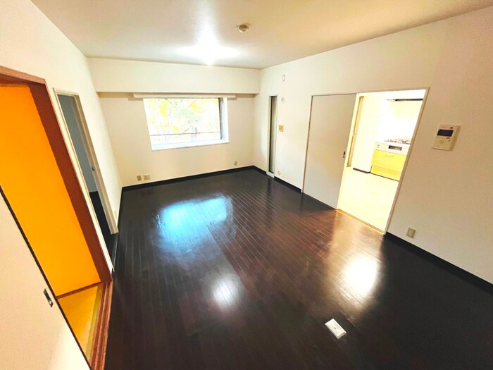 白鷹松下町マンションの物件内観写真