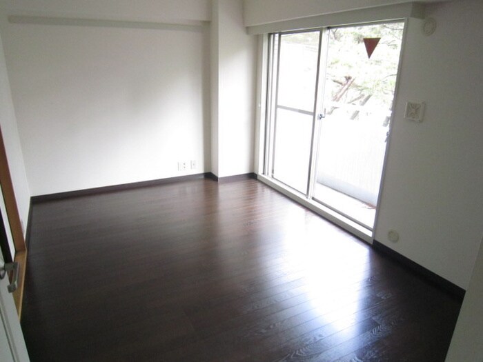 白鷹松下町マンションの物件内観写真