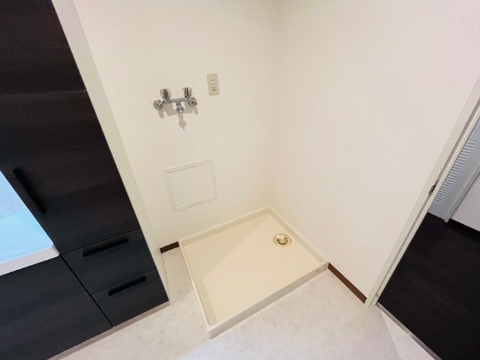 白鷹松下町マンションの物件内観写真