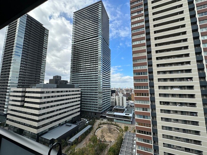 コンフォリア新梅田の物件内観写真