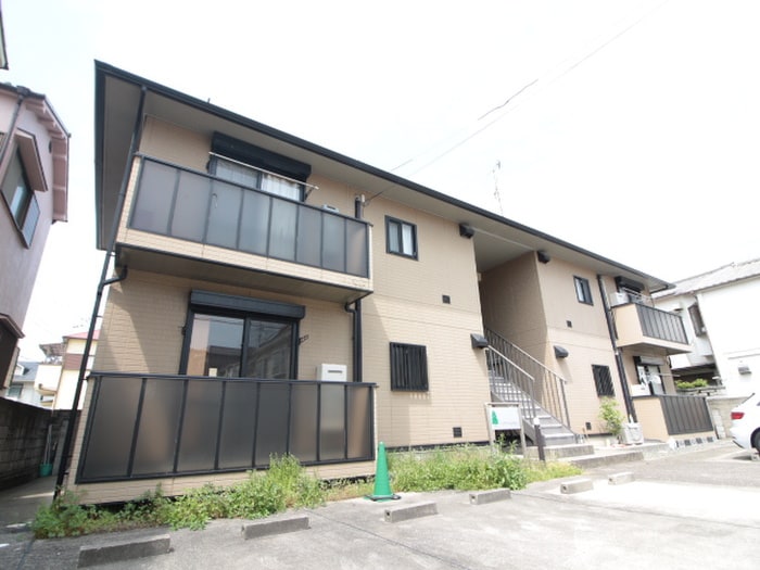 ハイツ・ツゥ・サティの物件外観写真