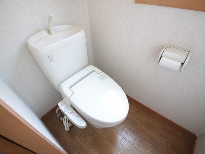 ハイツ・ツゥ・サティの物件内観写真