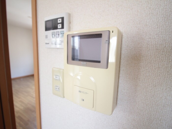 ハイツ・ツゥ・サティの物件内観写真