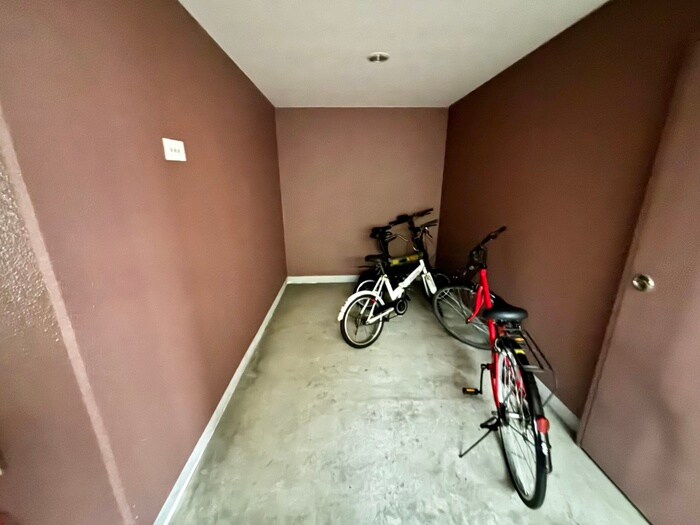 ＰＡＲＫ ＳＩＤＥ 秀泉の物件外観写真