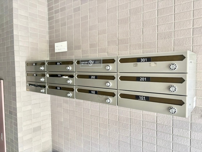 ＰＡＲＫ ＳＩＤＥ 秀泉の物件外観写真