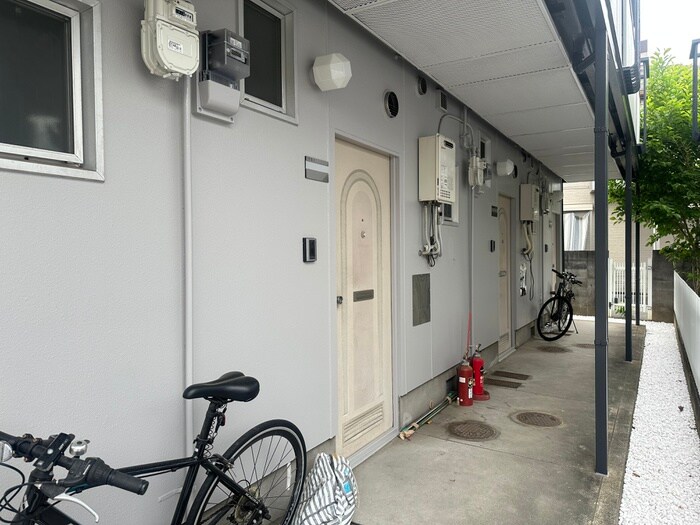 プチメゾンＡの物件外観写真