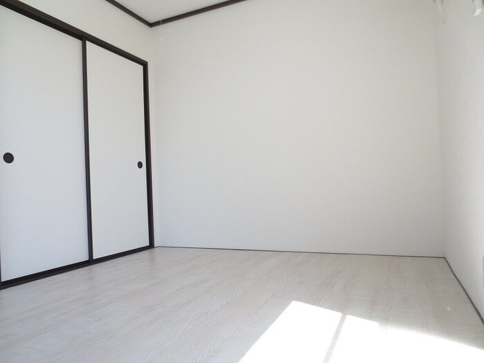 プチメゾンＡの物件内観写真