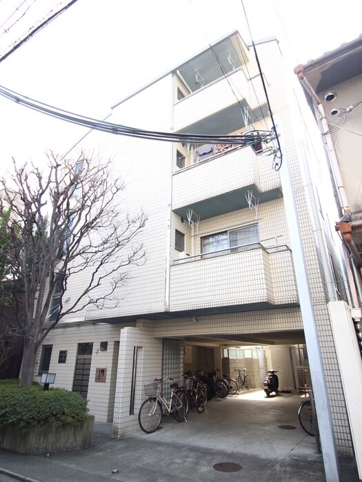 ドルチェシバタの物件外観写真