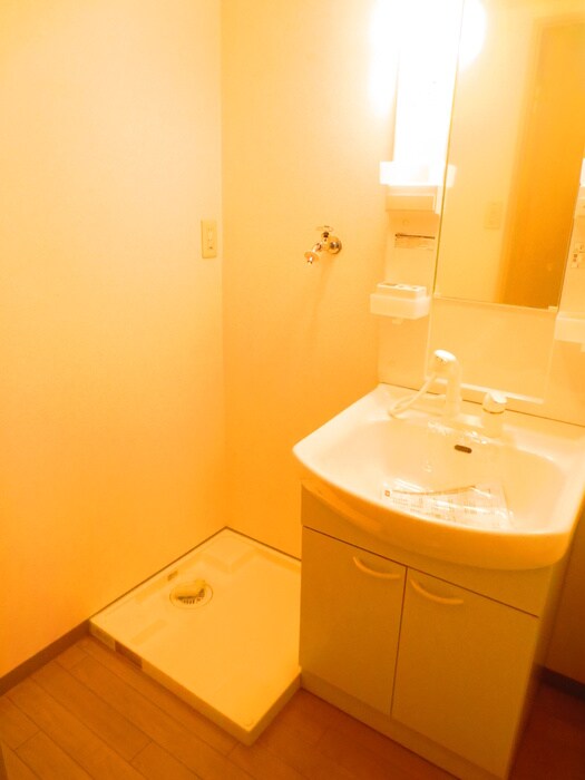 ＯＰＵＳ　ＯＮＥの物件内観写真