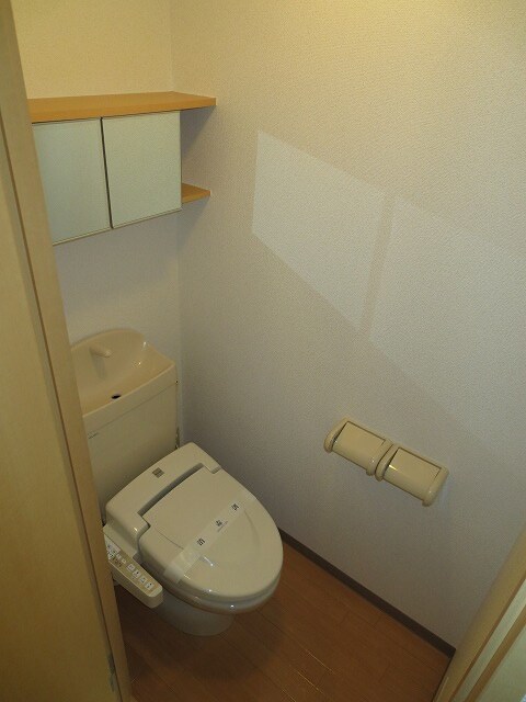 ＯＰＵＳ　ＯＮＥの物件内観写真