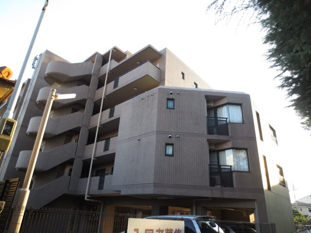 パレスタカダの物件外観写真