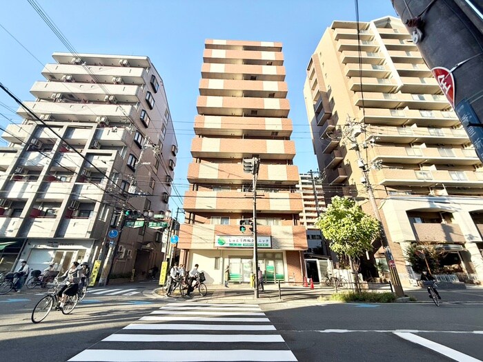 Ｍ　ＰＬＡＺＡ香里壱番館の物件外観写真