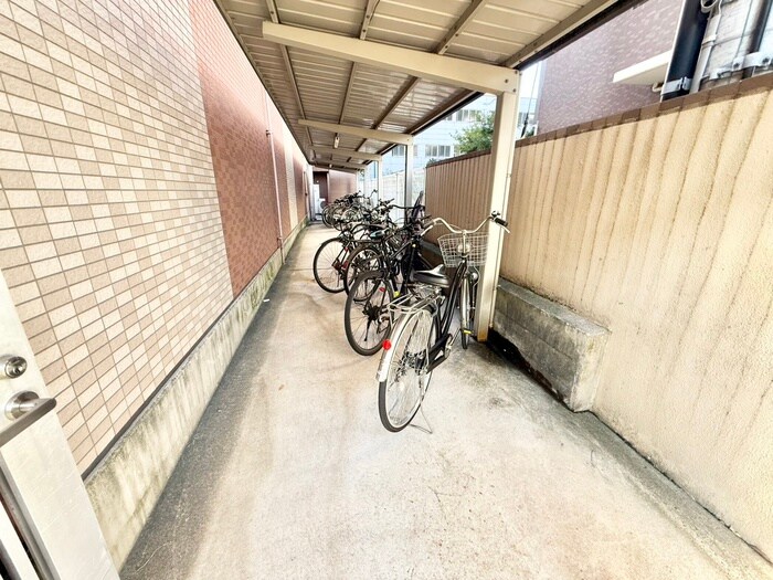 Ｍ　ＰＬＡＺＡ香里壱番館の物件外観写真