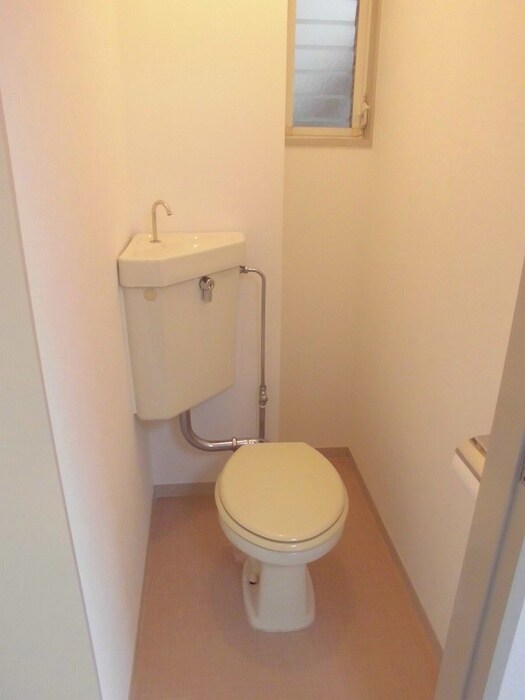 チェリーハイツ香里の物件内観写真