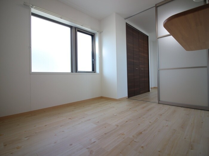 Lumbini桜塚の物件内観写真