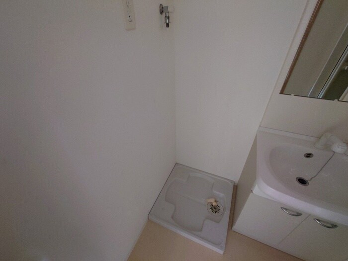 ﾚｼﾞｭｰﾙｱｯｼｭ神戸元町(410)の物件内観写真