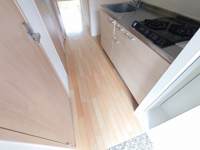 ﾚｼﾞｭｰﾙｱｯｼｭ神戸元町(410)の物件内観写真