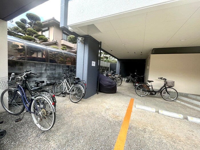 レジ－ナ西宮北口の物件外観写真