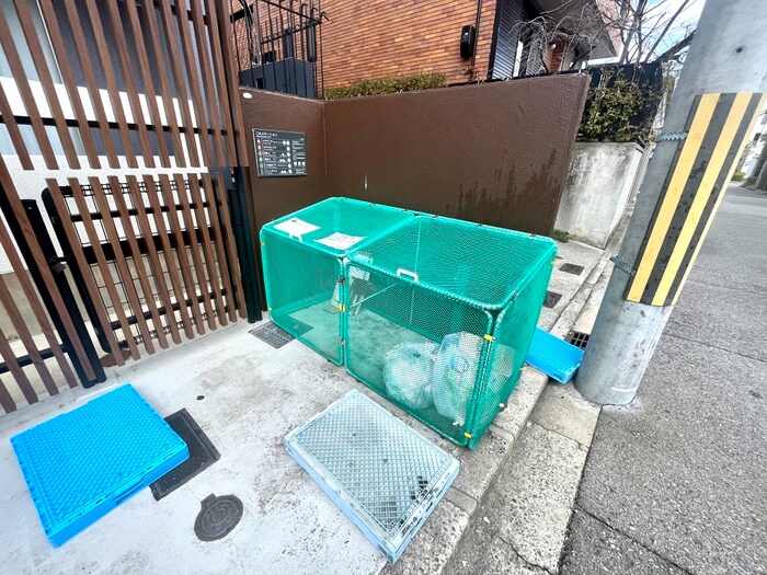 レジ－ナ西宮北口の物件外観写真