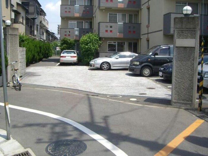 メゾン・ルミネの物件外観写真