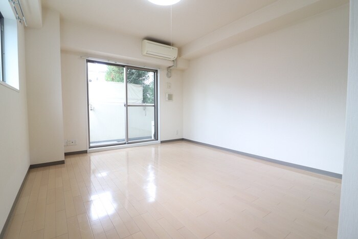 ロイヤルメゾン尼崎ガーデンの物件内観写真