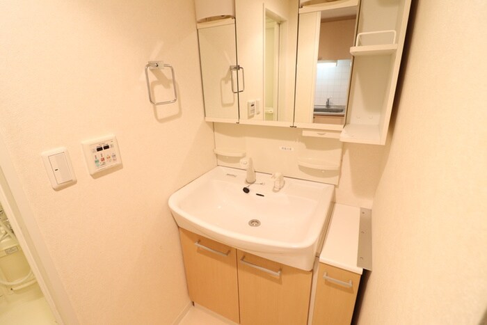 ロイヤルメゾン尼崎ガーデンの物件内観写真