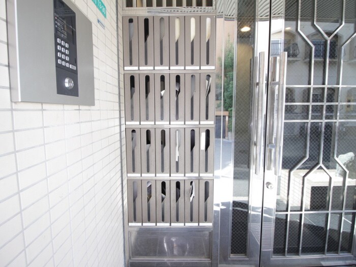 ドミールナカオカの物件外観写真