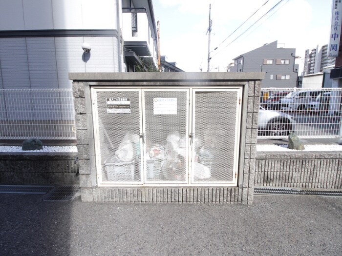 ドミールナカオカの物件外観写真