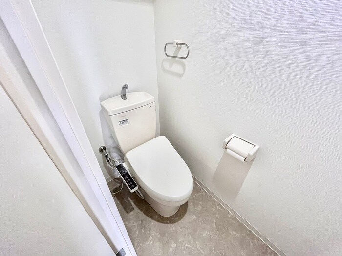 コンフォ－ルドミ－ルＫの物件内観写真