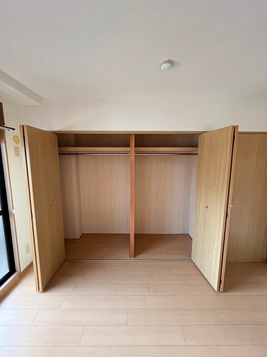 メゾン・ﾄﾞｩ･スリジェの物件内観写真