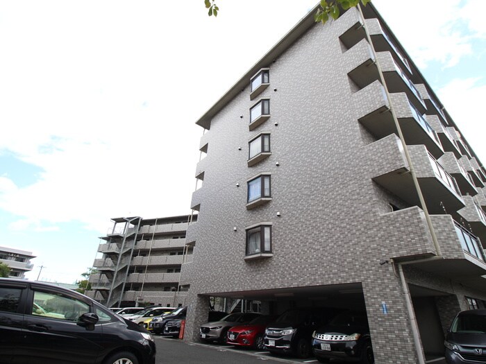 ウィステリア千里の物件外観写真