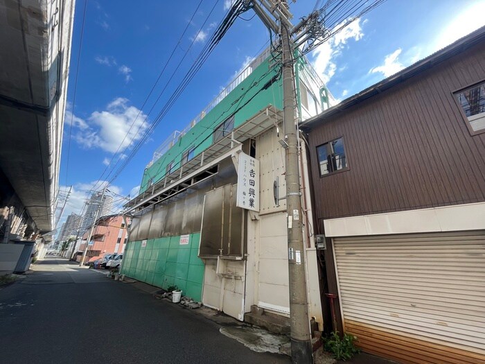 ハウス梅ヶ香の物件外観写真