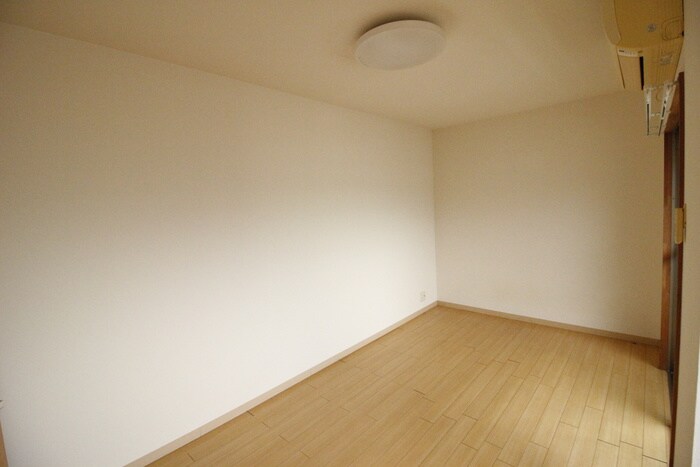 ハウス梅ヶ香の物件内観写真