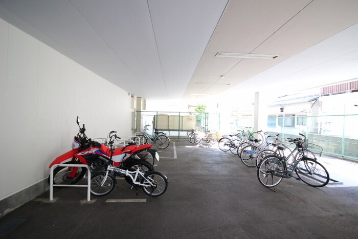 Ｔ－ＨＯＵＳＥの物件外観写真