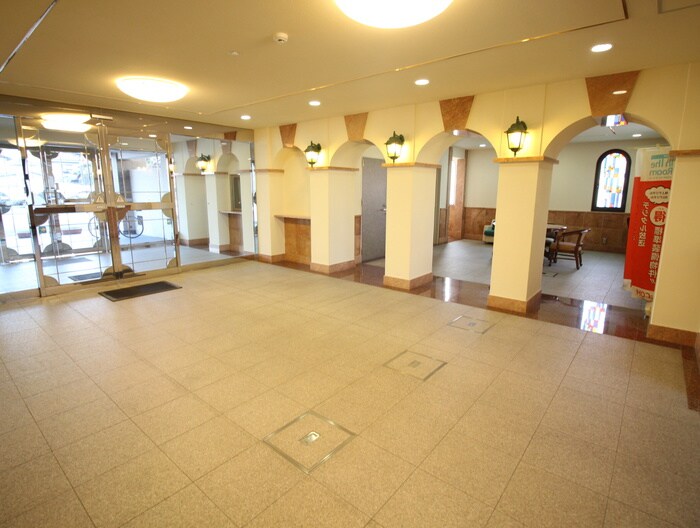 ELLEGRANDE OZUの物件外観写真