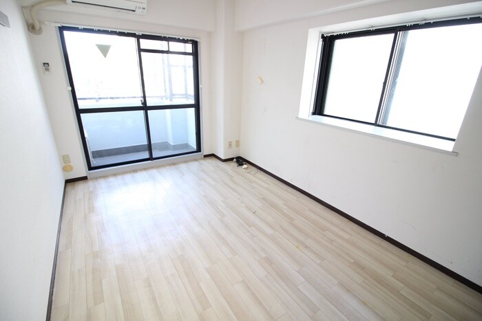 シェリ－ル茨木の物件内観写真