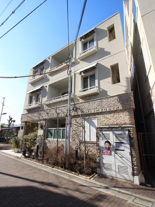 プリモルーチェの物件外観写真