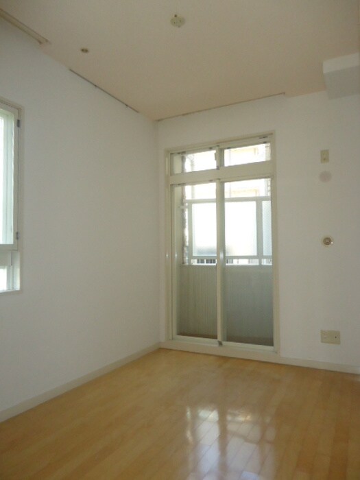 プリモルーチェの物件内観写真