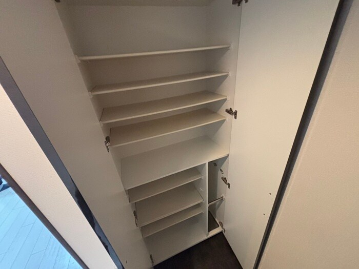 ﾗﾗﾌﾟﾚｲｽ三宮ﾙﾐﾅｰｼﾞｭ(702)の物件内観写真