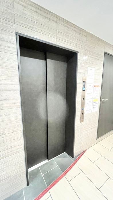 セレニテ天満橋アリアの物件外観写真