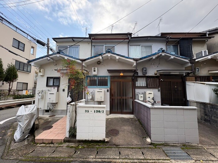 小笹様芝野町貸家の物件外観写真