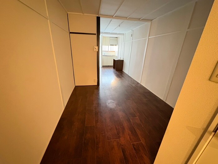 小笹様芝野町貸家の物件内観写真