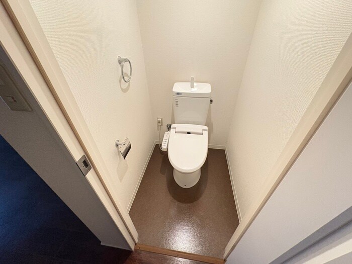 小笹様芝野町貸家の物件内観写真