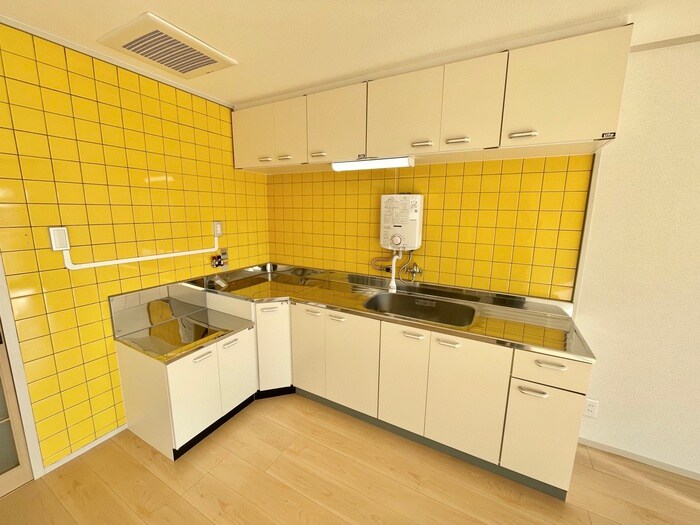 永村マンションの物件内観写真